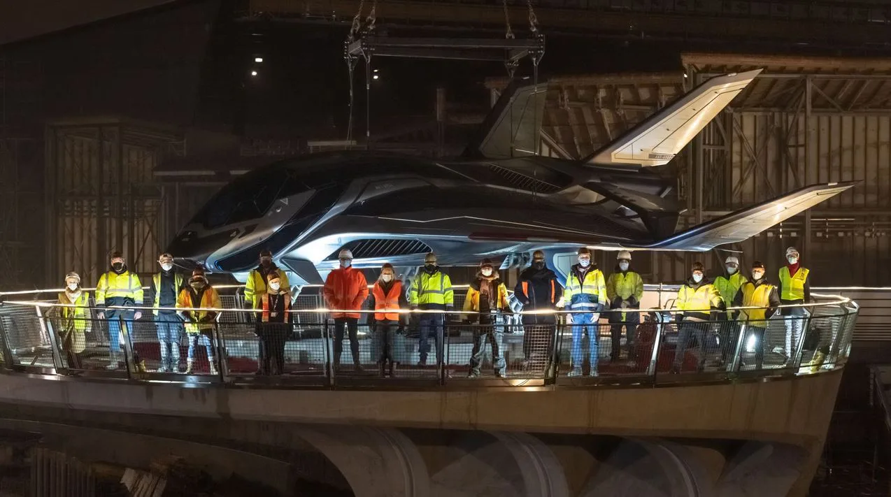 Disneyland ParisのAvengers Campusに設置されたQuinjet